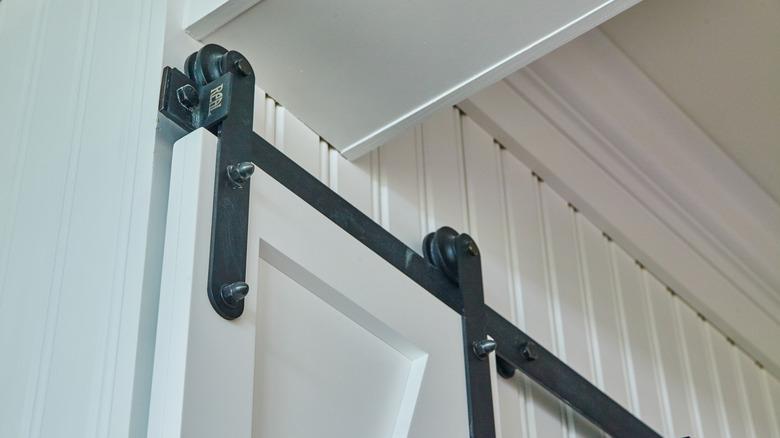 close up of sliding door